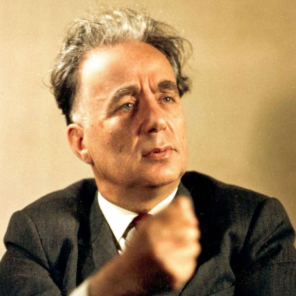 الشاعر سعيد عقل
لبناني
شاعر لبناني
لبنان